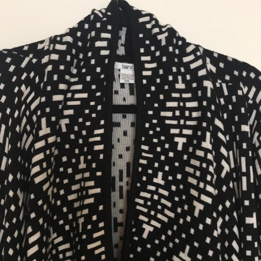 Bar III BLACK AND WHITE DRAPED CARDIGAN
